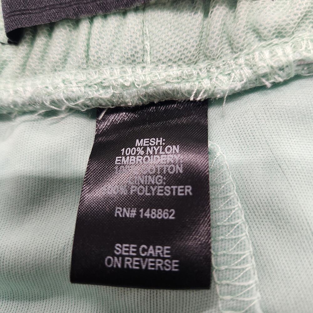Torrid Women's Mint Green Embroidered Lined Mesh Shorts Size 2X - Picture 7 of 8